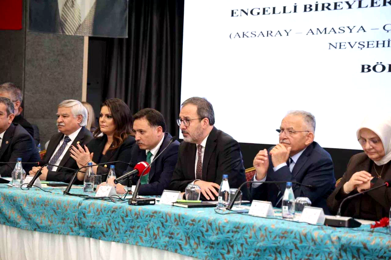 Engelli Bireylerin Sorunlarını Araştırma Komisyonu Başkanı Kasapoğlu: “En geniş kapsamlı veri havuzlarından birini oluşturduk”