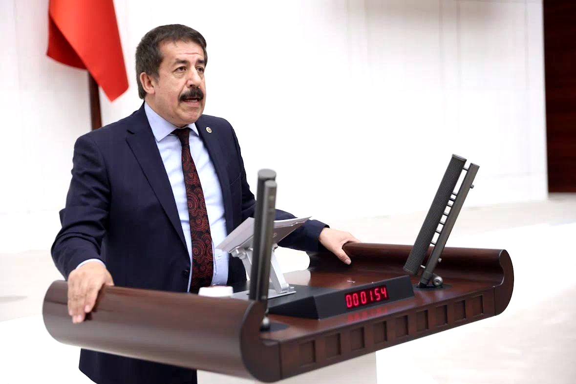 Erdoğan’ın sözlerini aktaran Fırat’tan yatırımcılara ‘Erzurum’a fabrika açın’ çağrısı