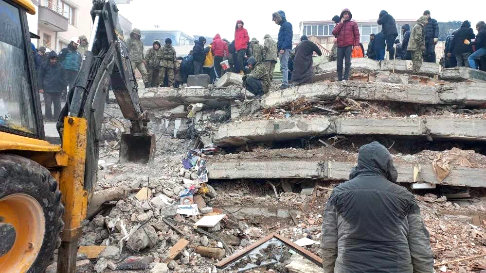 Ersel Apartmanı davasında 3 sanığa hapis