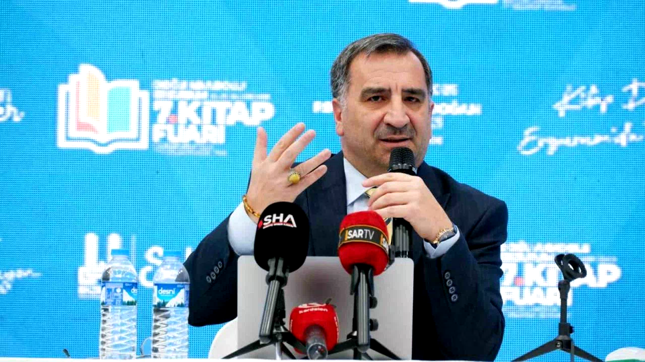 Ertaş: “Dil birliği için coğrafya, halk, ülke ayrımı yapmadan “Büyük Türk Lügati” yazılmalı”