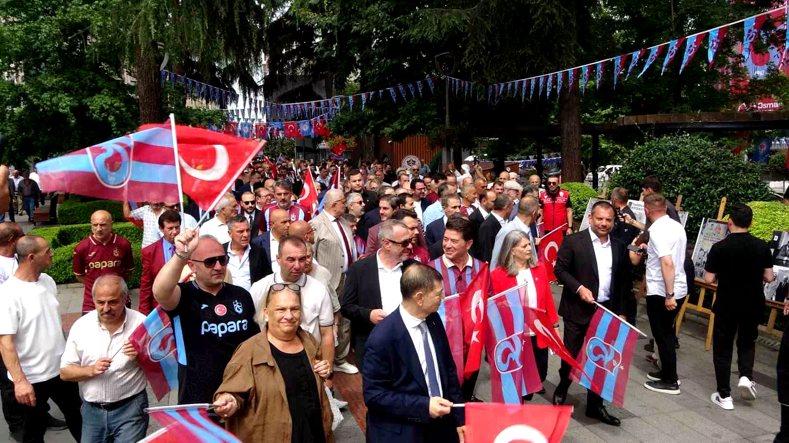Ertuğrul Doğan: "Bizim taşıdığımız Trabzonspor’un şerefli armasıdır"