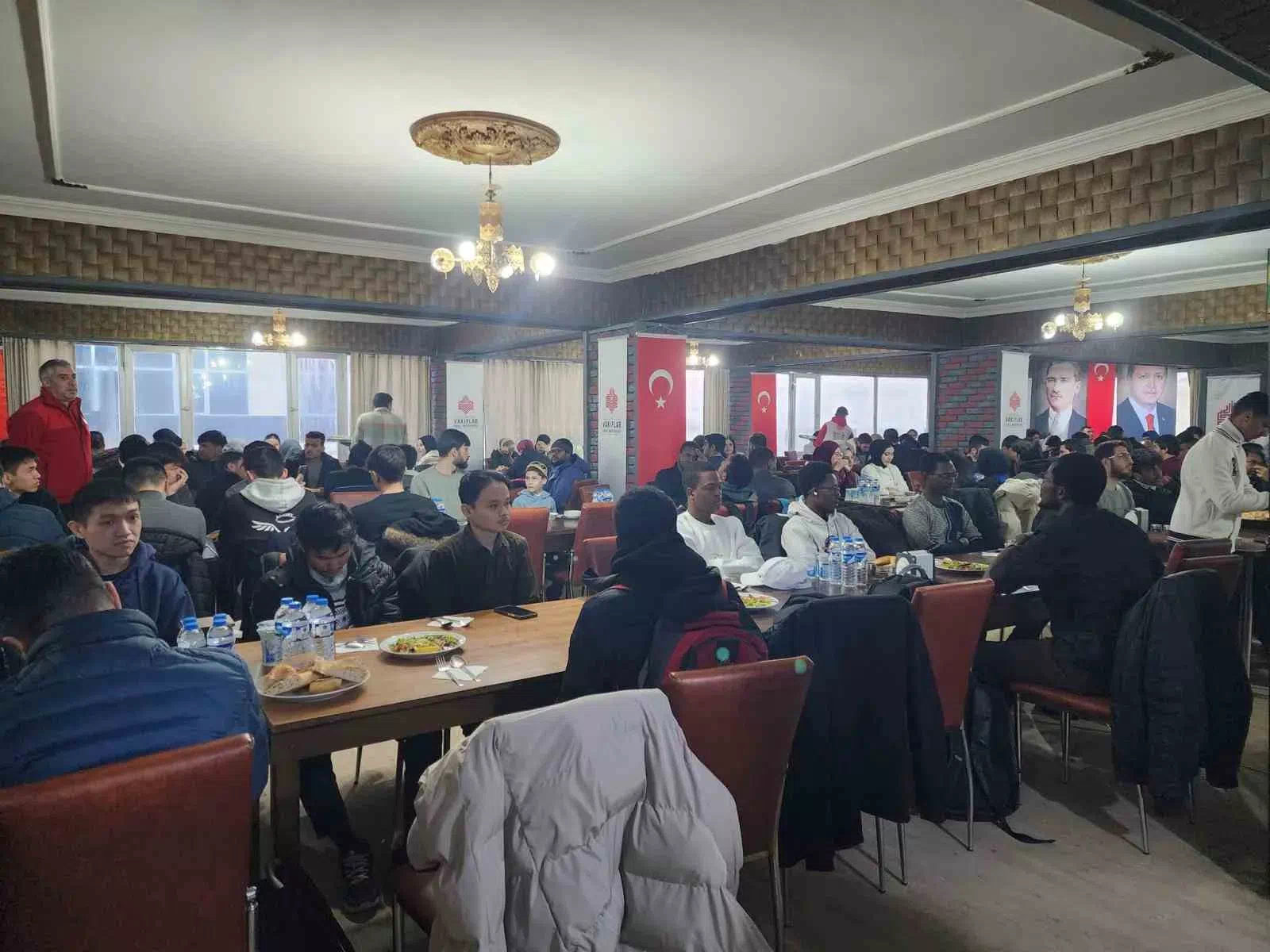 ERULDER, Uluslararası Öğrenciler İçin Ramazan Ayında İftar Programları Düzenliyor.
