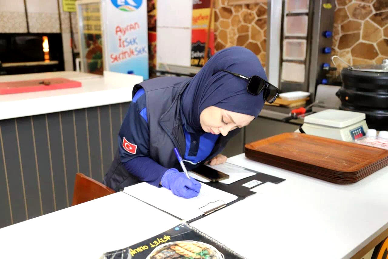 Erzincan’da 140 restorana zabıta denetimi