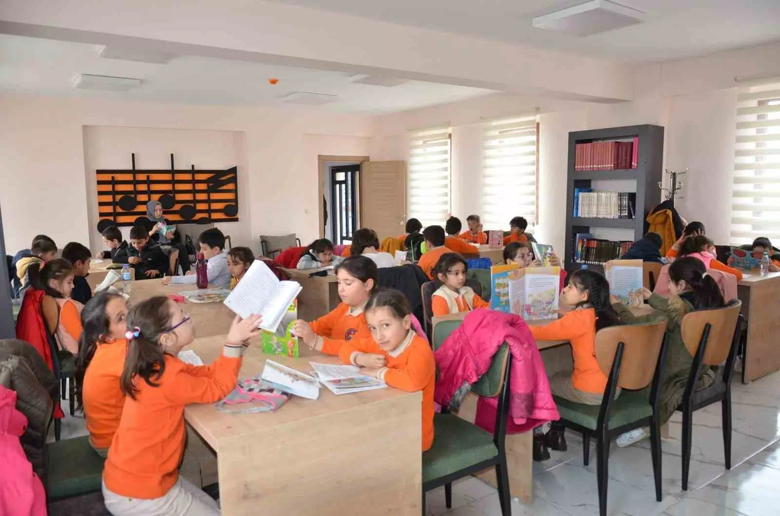 ERZİNCAN’DA 2024’TE 14 KÜTÜPHANEDE ORTALAMA 200 BİN KİTAP, 350 BİN OKUR BULUŞTU.