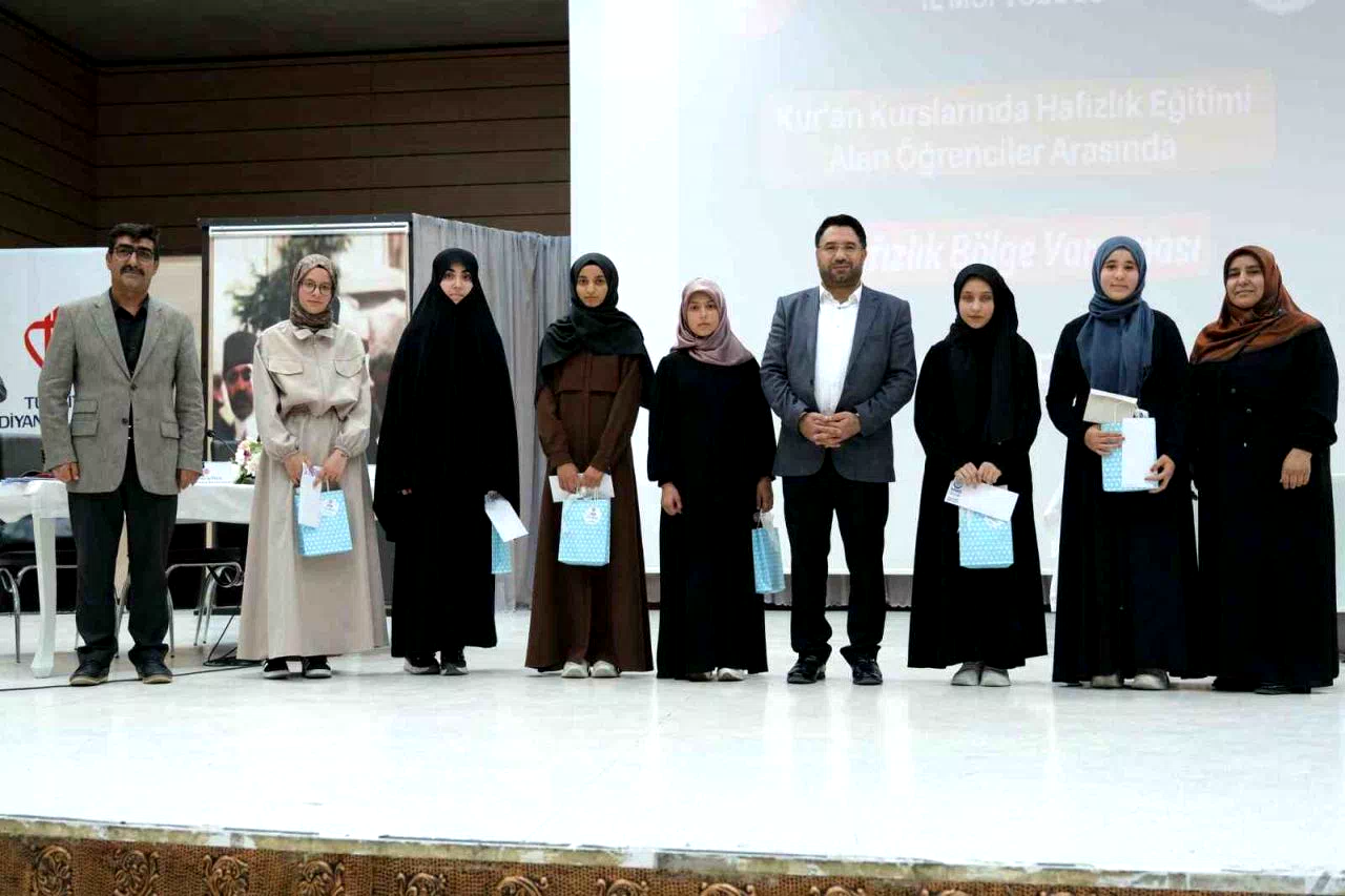 Erzincan’da 2025 Yılı Hafızlık 3. Bölge Yarışması yapıldı