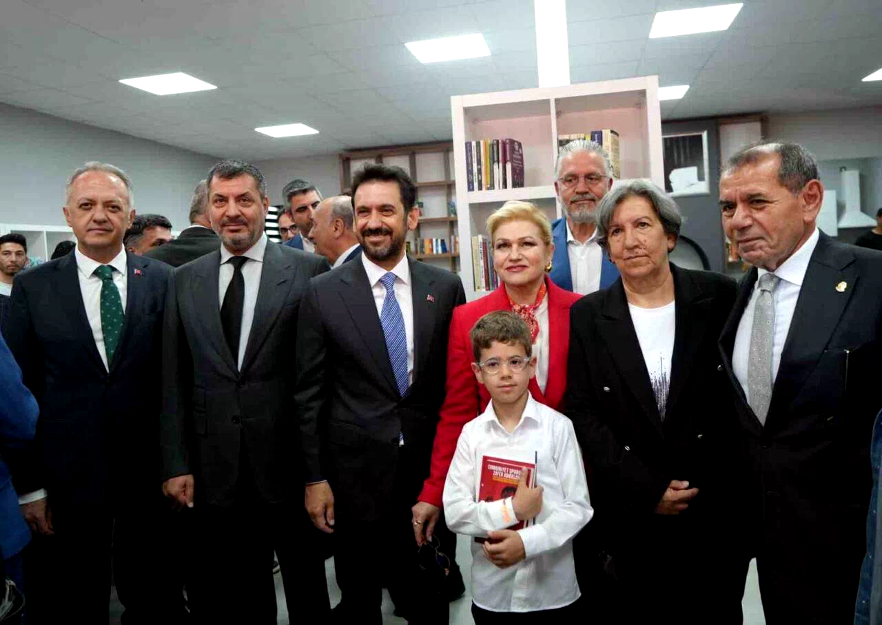 Erzincan’da 3 yeni kitap kafe hizmete açıldı