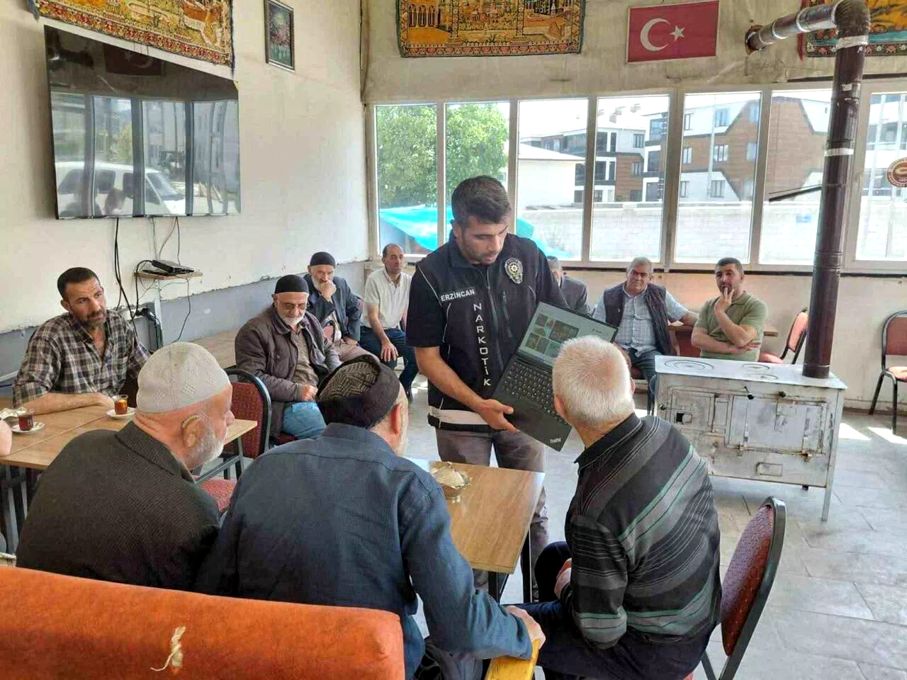 Erzincan’da bin 535 kişiye uyuşturucuyla mücadele eğitimi verildi