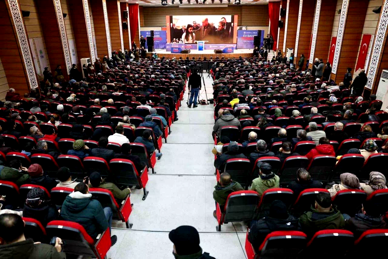 Erzincan’da bin 760 sosyal konutun kura çekilişi yapıldı