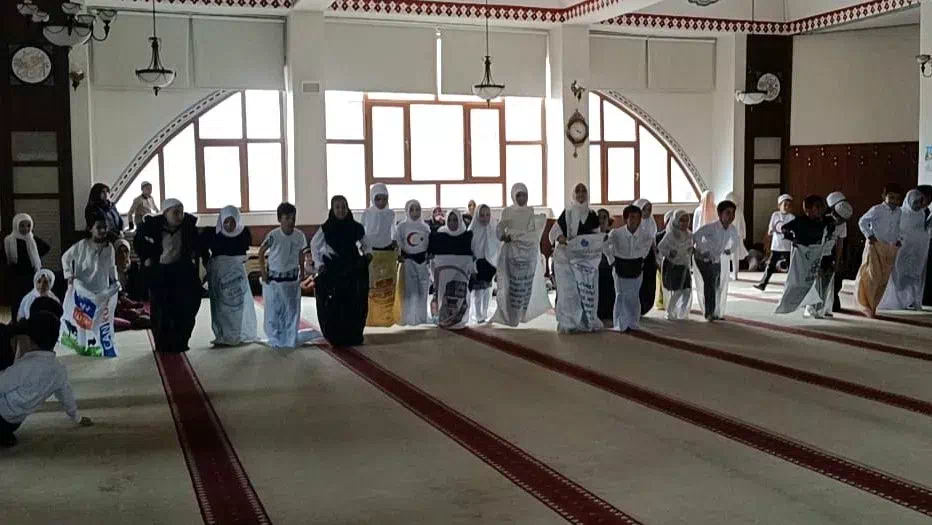 “Erzincan’da Cami ve Çocuk Buluşmasında Etkinlikler Yapıldı”