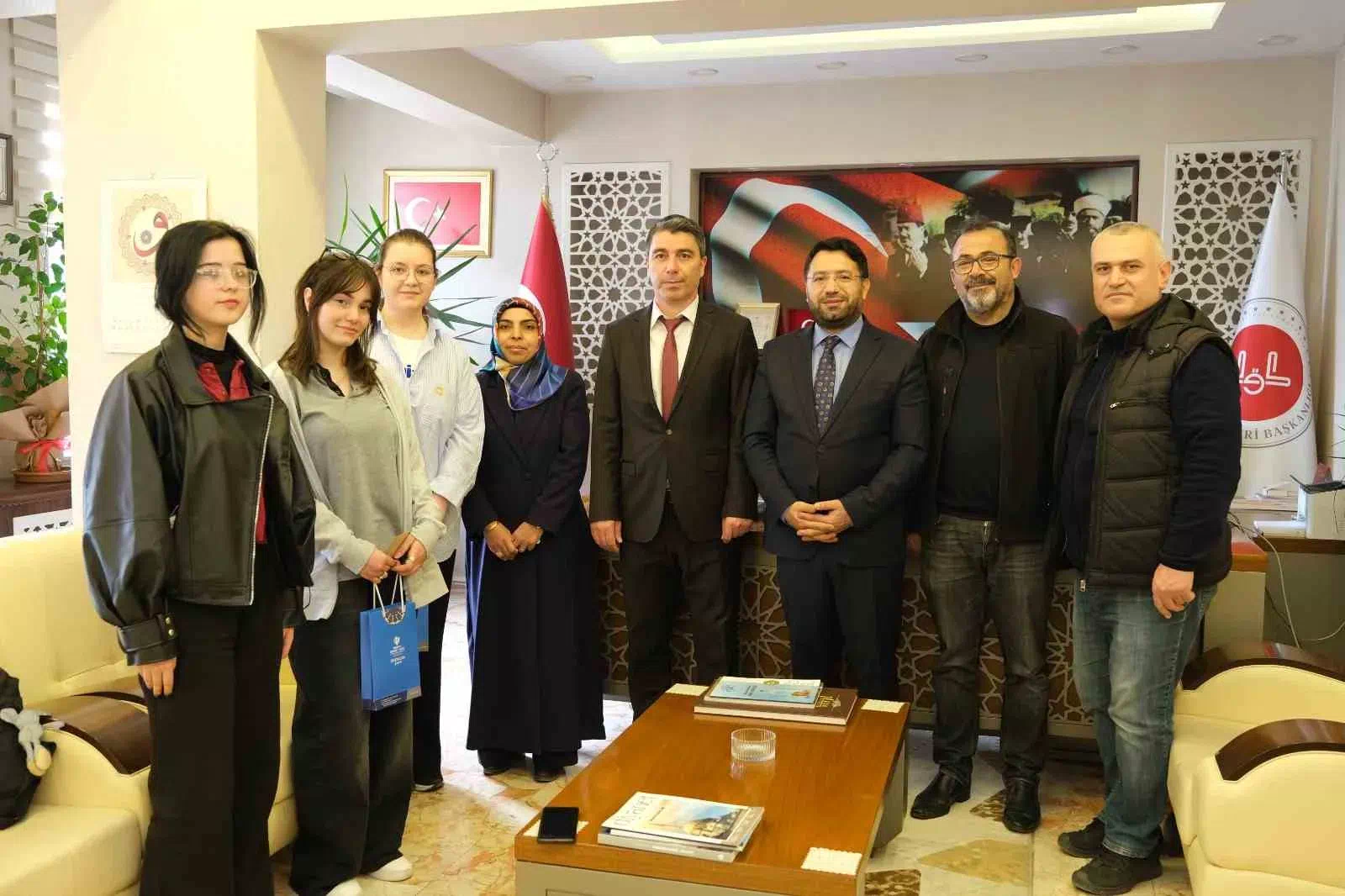 Erzincan’da Çanakkale Zaferi ve Şehitleri Anma Günü resim yarışmasının kazananları belirlendi.