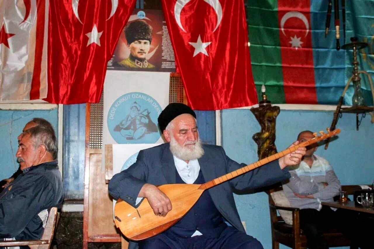 Erzincan’da Dede Korkut Ozanlar Derneği kuruldu
