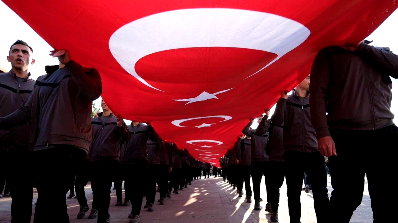 Erzincan’da Gençlik Yürüyüşü yapıldı