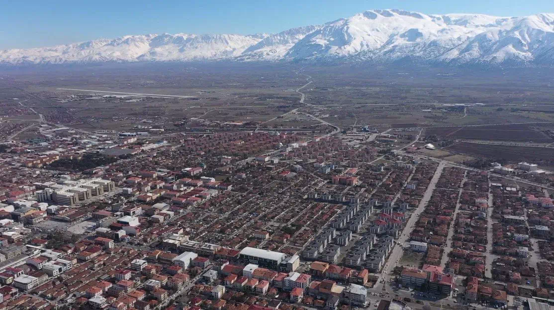 Erzincan’da Güneş Şehri Terk Etti, Hava Isınmaya Başlıyor!