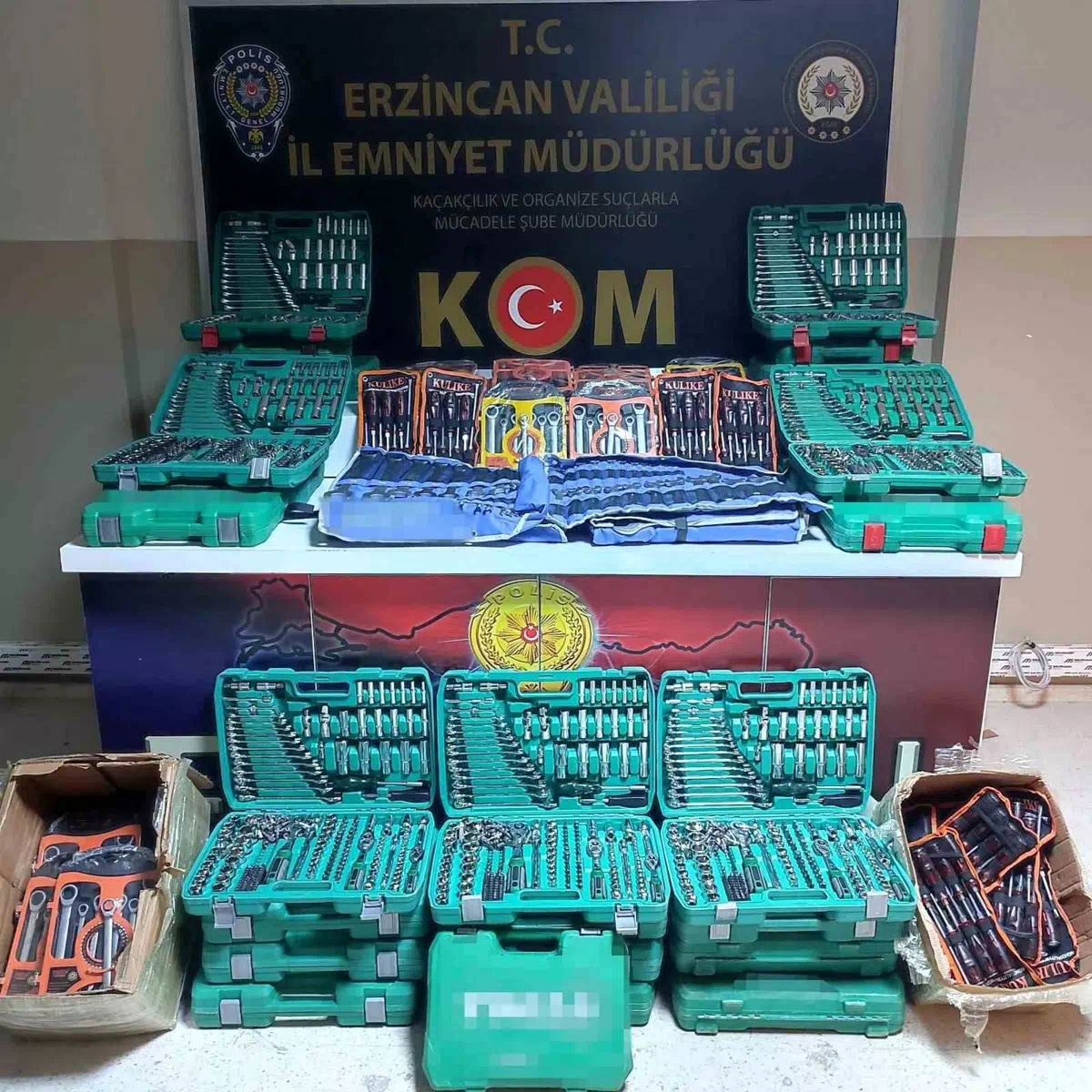 Erzincan’da Kaçak Eşyalar Operasyonu: Çok Sayıda Ürün Ele Geçirildi!