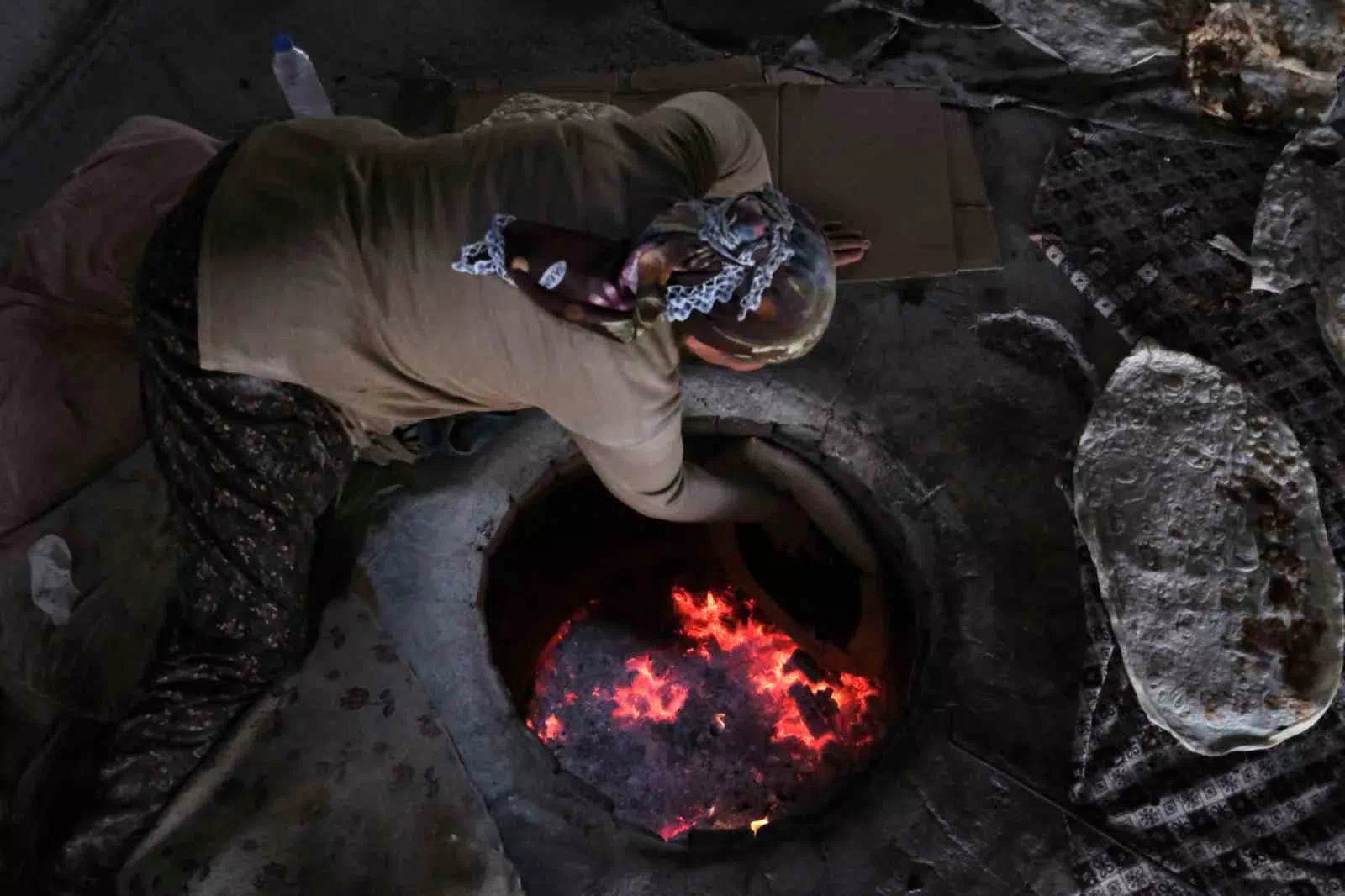 Erzincan’da Kadın Ustaların Tandır Ekmeği Emekleri ile Ramazan Sofralarına Lezzet Katması