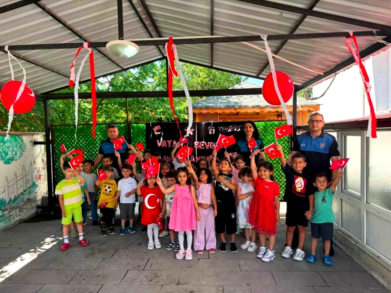 Erzincan’da Kur’an kursu öğrencileri şehit ve gaziler için bir araya geldi