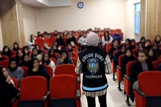 Erzincan’da öğrencilere güvenlik ve siber farkındalık eğitimi