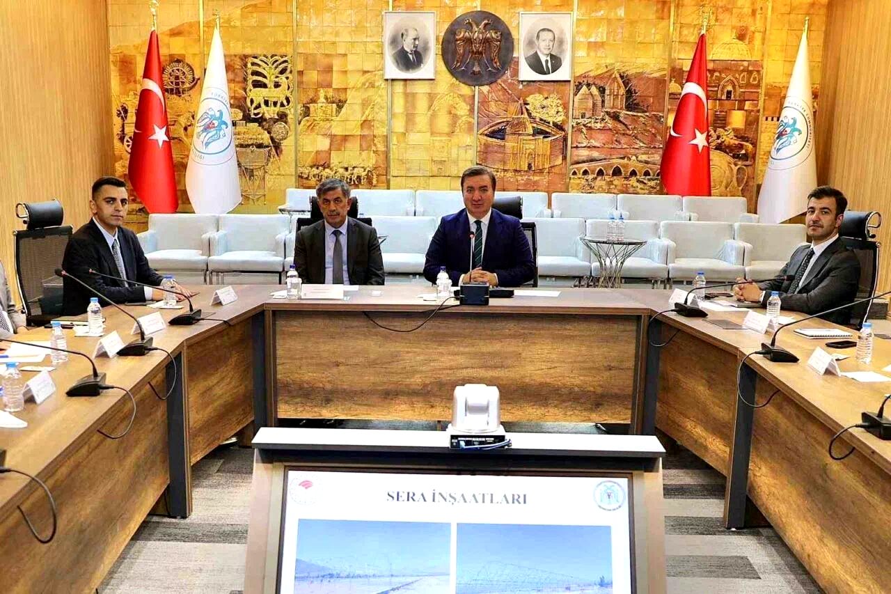 Erzincan’da sahipsiz hayvanlar ve doğal yaşam alanları için değerlendirme toplantısı yapıldı