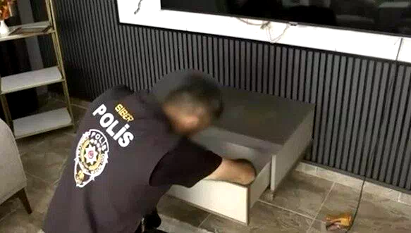 Erzincan’da siber suç operasyonu: 2 şüpheli yakalandı