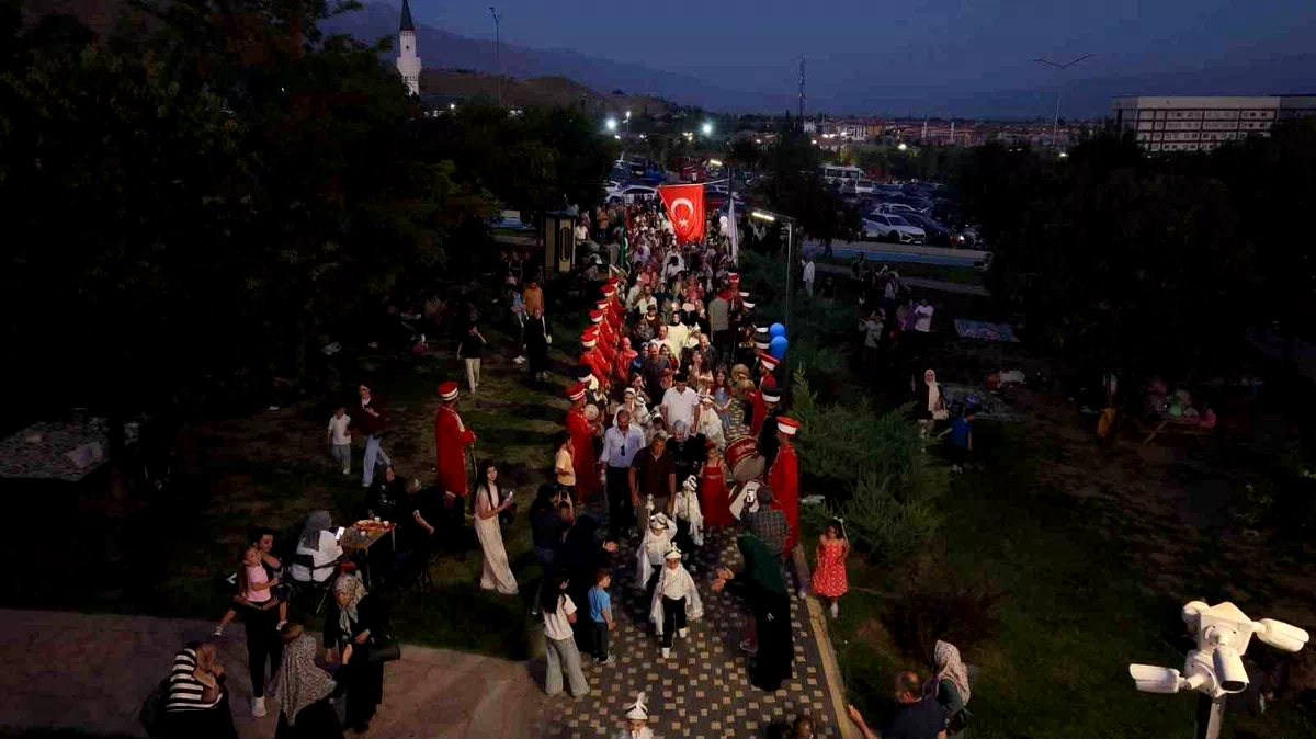 Erzincan’da sünnet şöleni geleneği bu yıl da sürdü