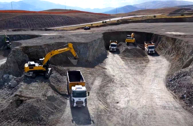Erzincan’da Tarıma Dayalı İhtisas Besi OSB ile hayvancılıkta modern üretim hedefleniyor