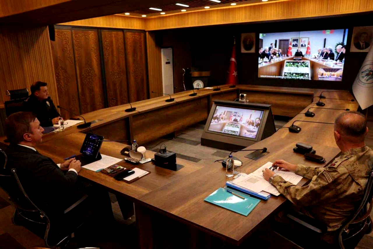 Erzincan’da yeni yıl tedbirleri VKS toplantısında ele alındı