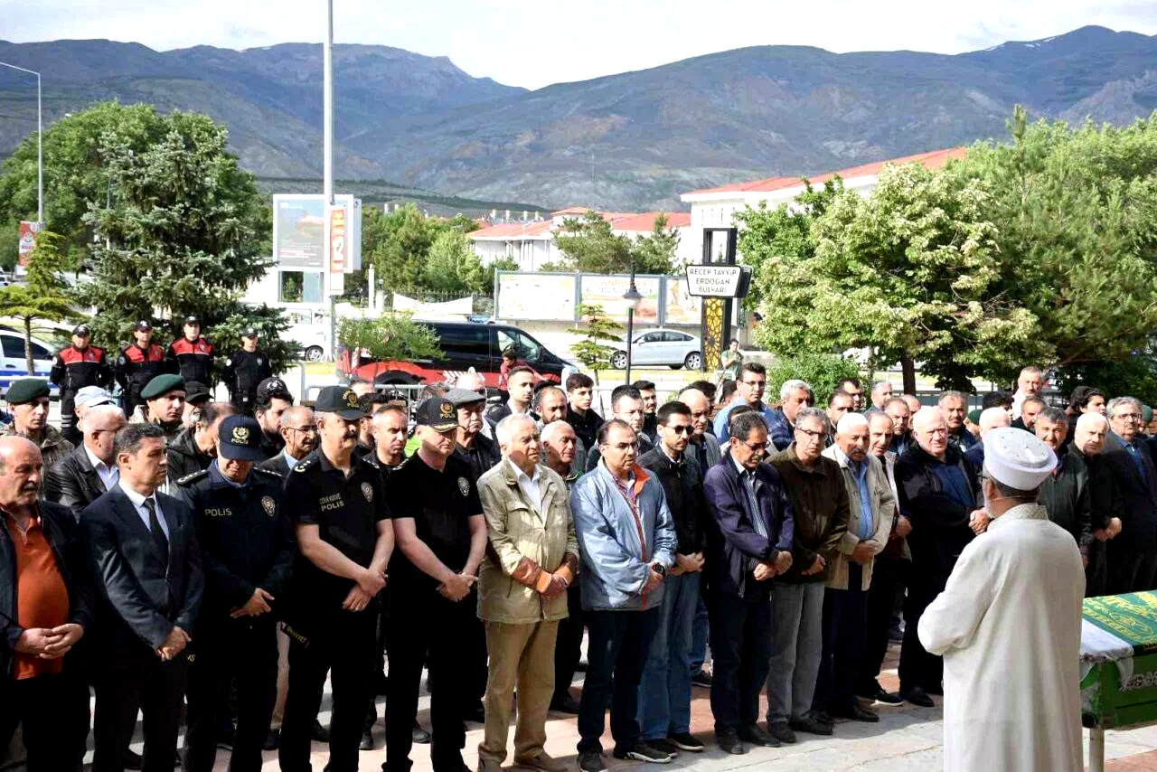 Erzincan Emniyet Müdürünün acı günü