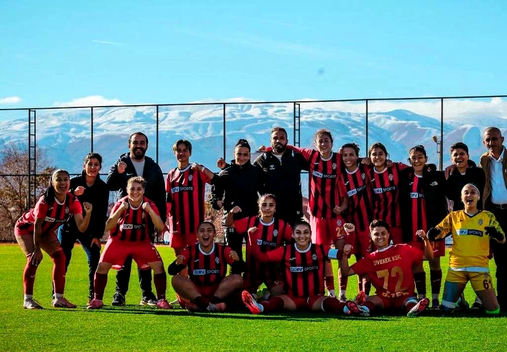 Erzincan Gençler Gücü, Siverek Kadınspor’a farklı mağlup oldu