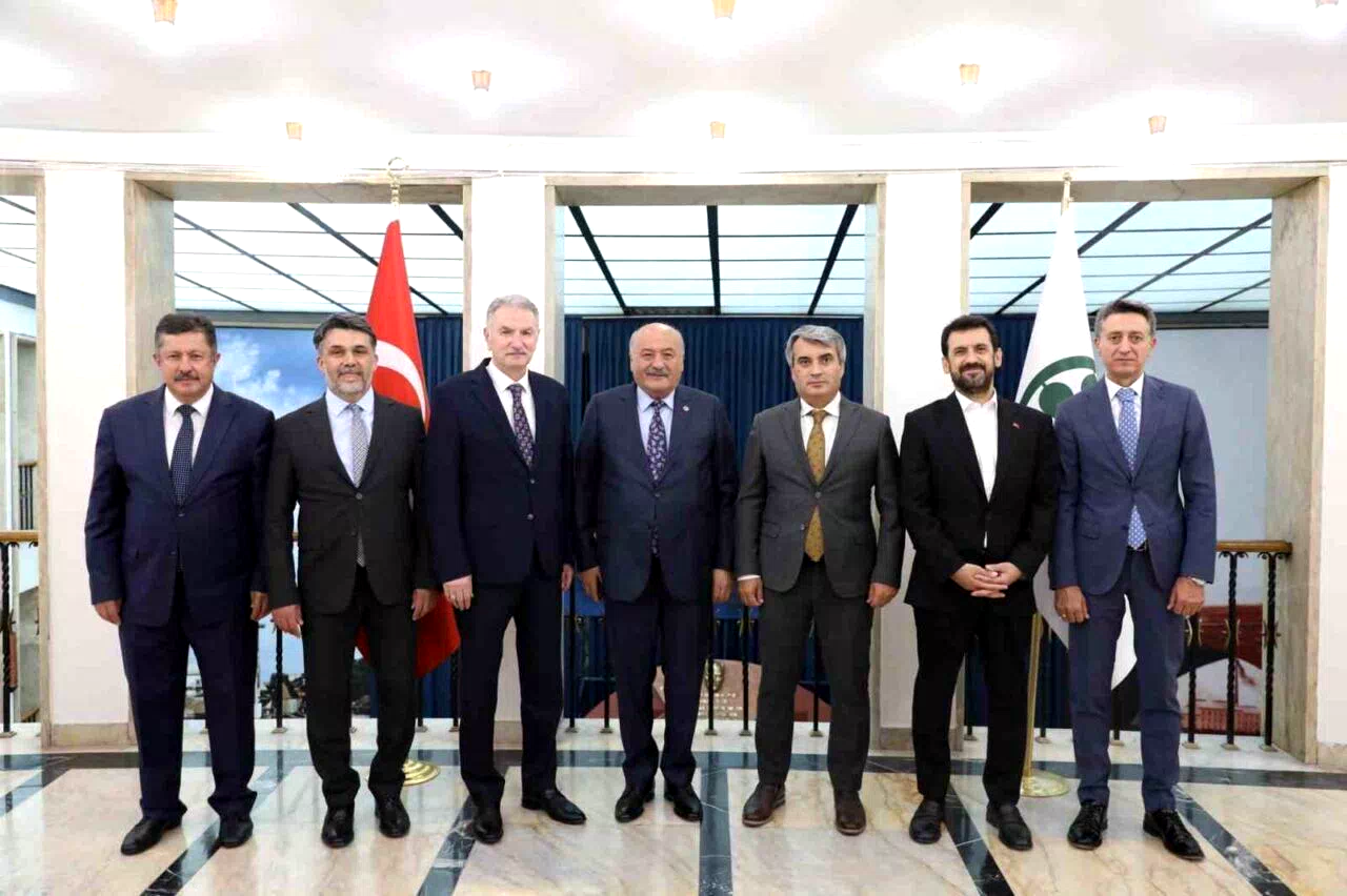 Erzincan Makine Fabrikasının akıbeti merak ediliyor