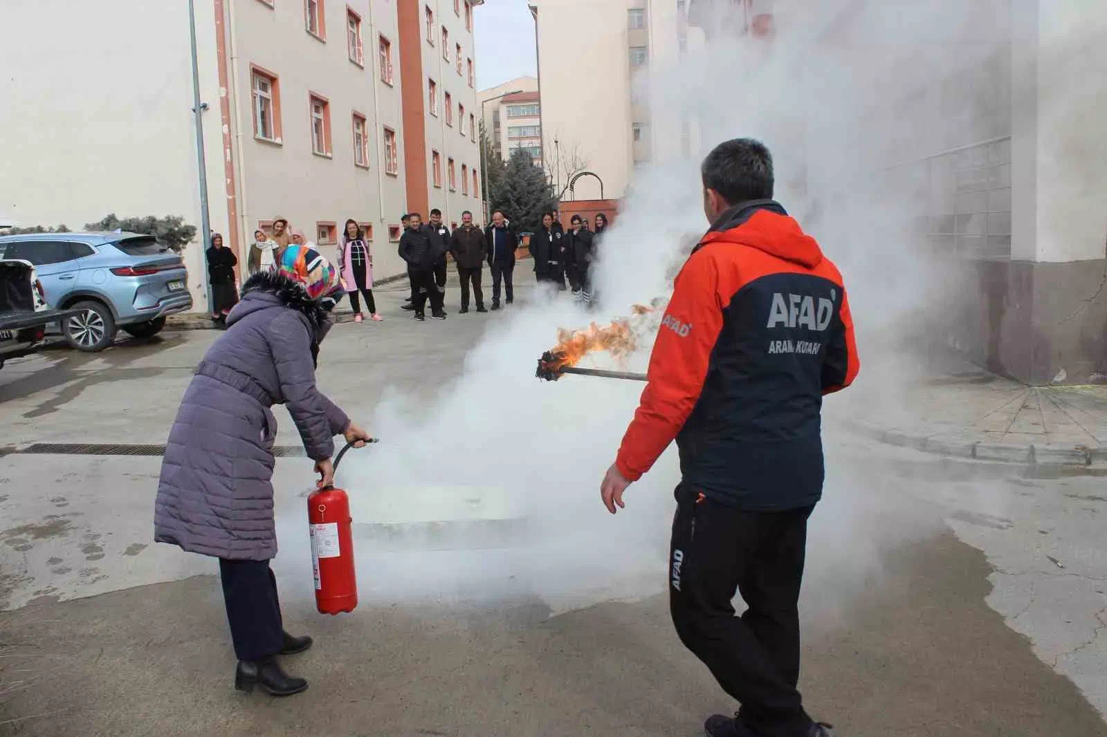 ERZİNCAN ÖĞRENCİ YURDU’NDA AFET VE YANGIN EĞİTİMİ GERÇEKLEŞTİ.