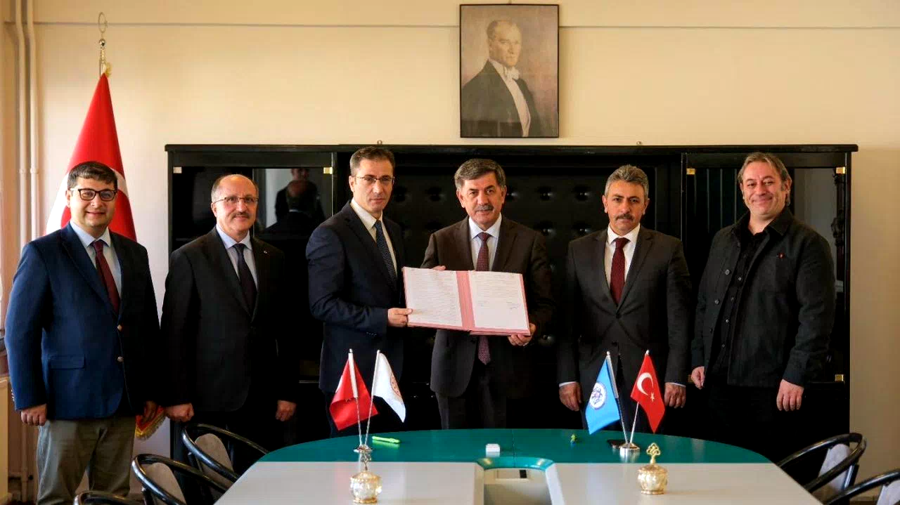 Erzincan Su İhtisas OSB Fizibilite Raporu Projesi imzalandı