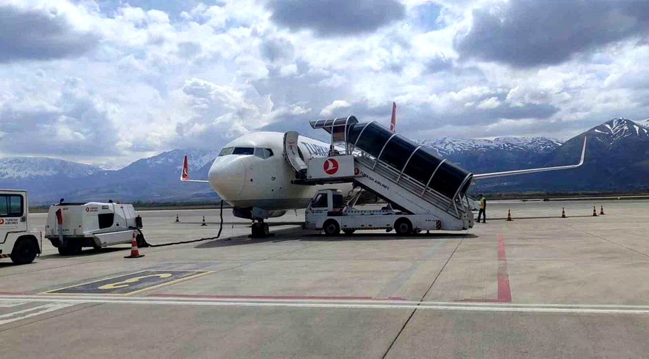 Erzincan Yıldırım Akbulut Havalimanı’nda Kasım ayında 33 bin 741 yolcuya hizmet