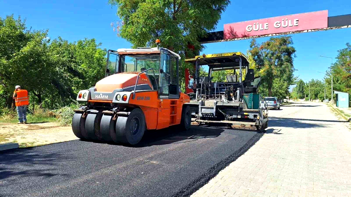 Erzincan’da 142 kilometrelik yol çalışması tamamlandı