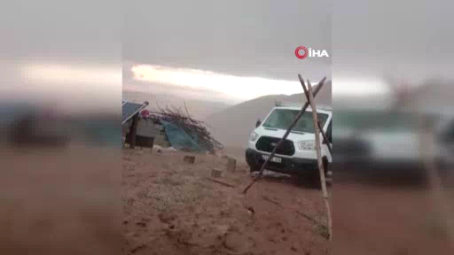 Erzincan’da sağanak yağış etkili oldu