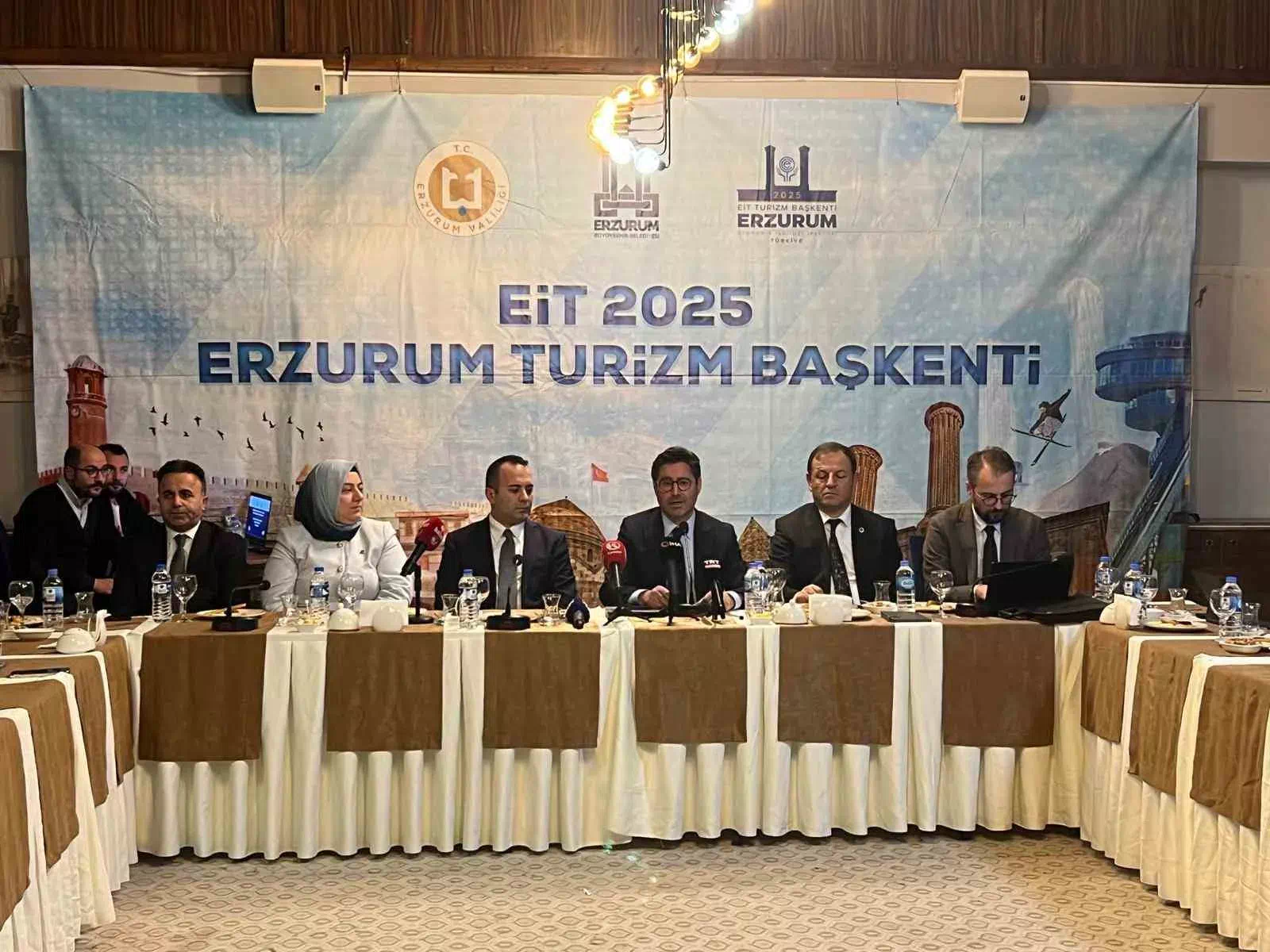 ERZURUM, 2025 TURİZM BAŞKENTİ İLAN EDİLDİ: PALANDÖKEN EKONOMİ FORUMU YAKLAŞIYOR