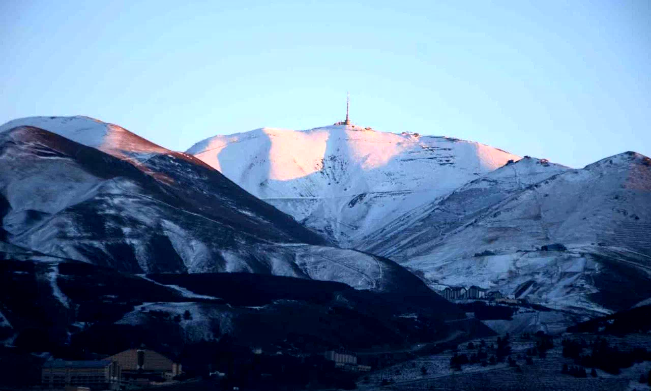 Erzurum’a kar geliyor
