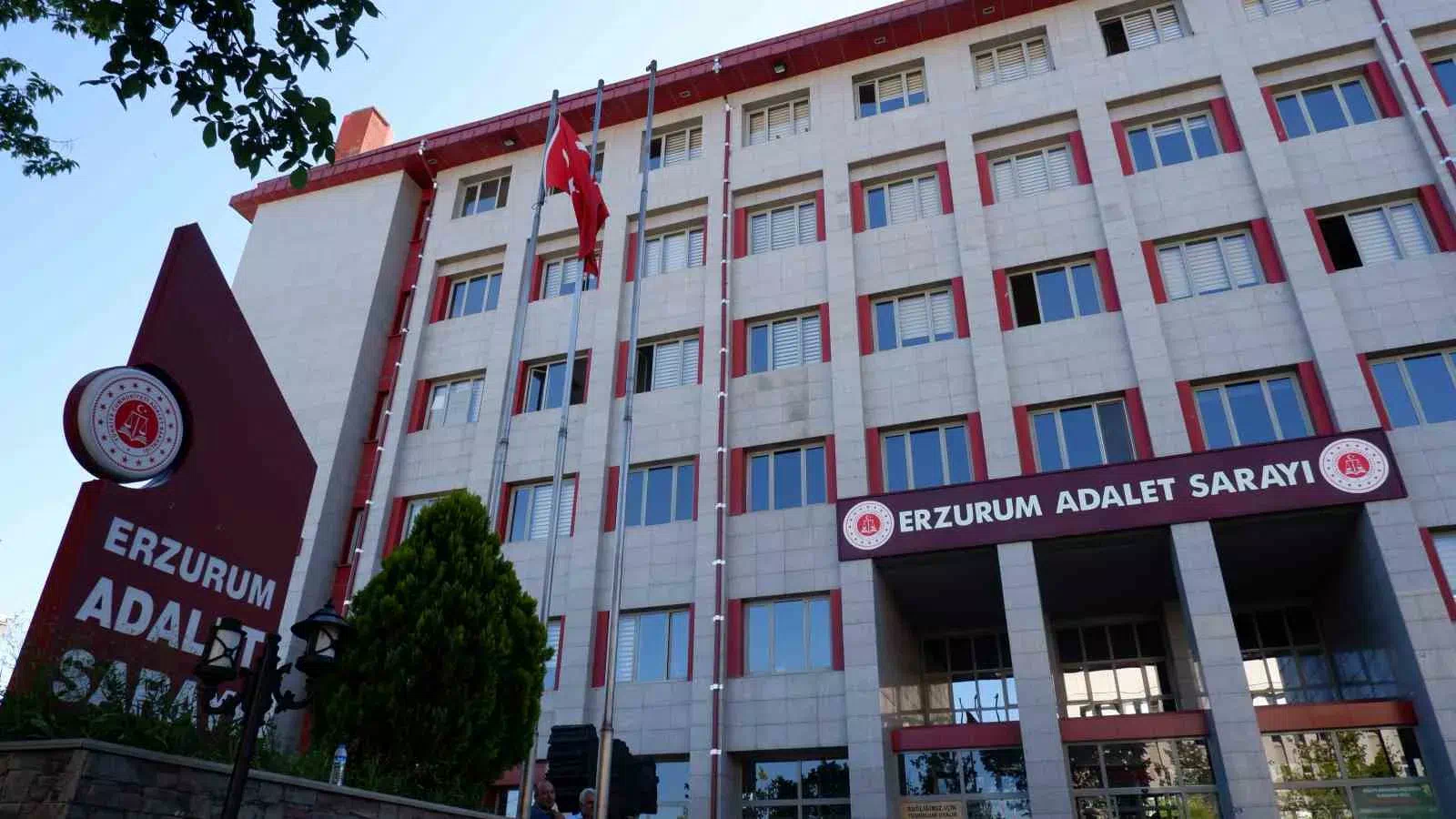 ERZURUM ADLİ YARGI İLK DERECE MAHKEMESİ’NDEN BAŞARIYLA TAMAMLANAN 22 BİN 747 SORUŞTURMA DOSYASI HABERLERDE!