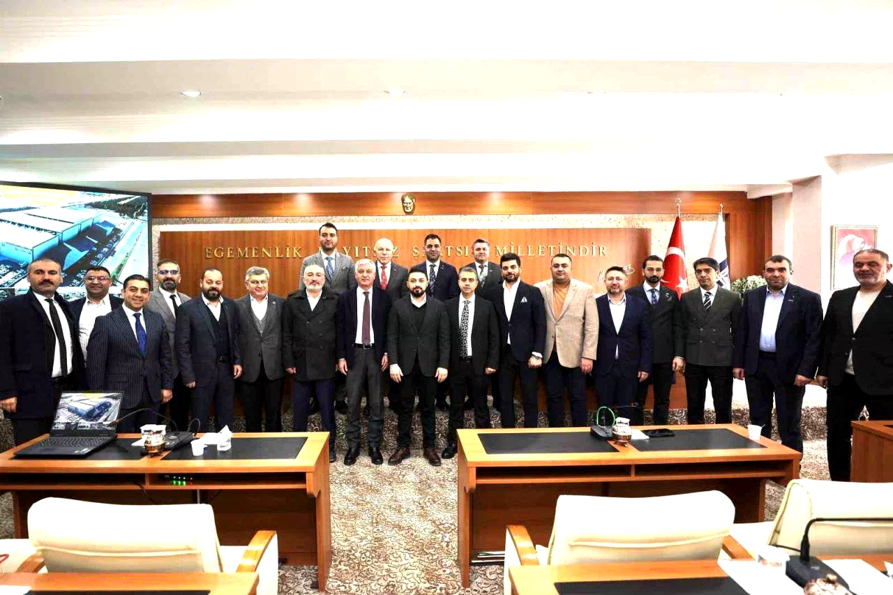 Erzurum ASKON’dan Büyükşehir Belediye Başkanı Sekmen’e nezaket ziyareti