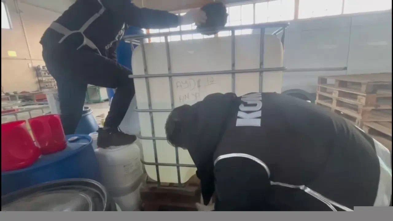 Erzurum’da 1 ton metil alkol geçirildi