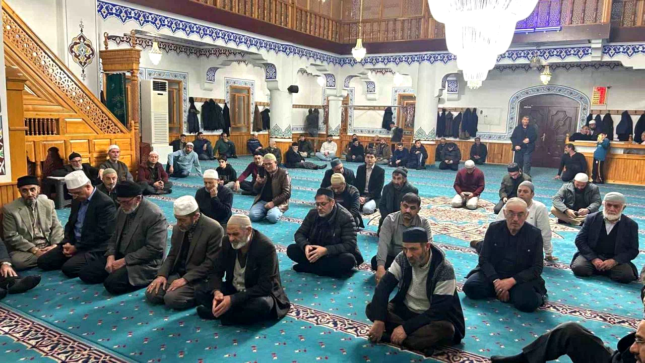 Erzurum’da 1001 Hatim bereketi