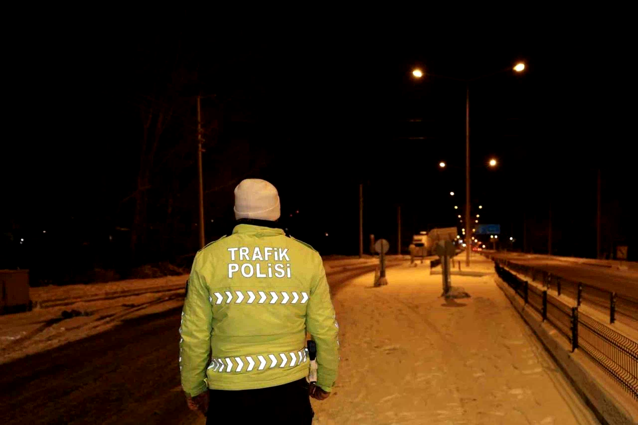 Erzurum’da 2 bin 684 polis ve jandarma sahada olacak