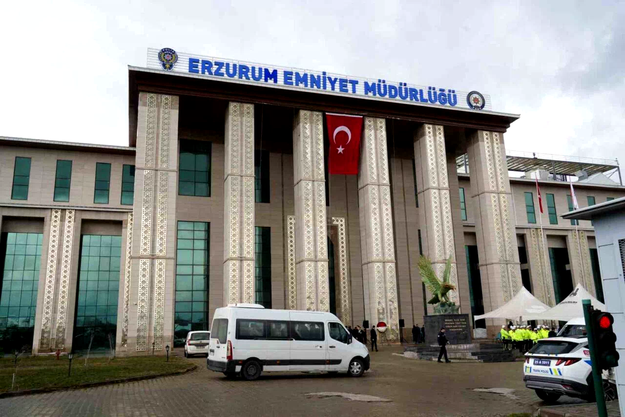 Erzurum’da bir ayda 28 kilo narkotik madde ele geçirildi
