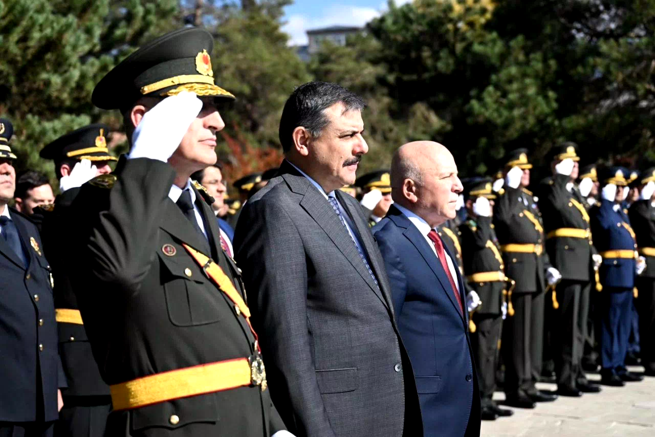 Erzurum’da Cumhuriyet’in 102. Yıl coşkusu