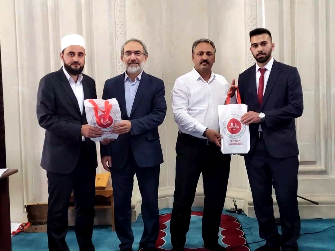 Erzurum’da din görevlileri hutbe yarışmasında buluştu