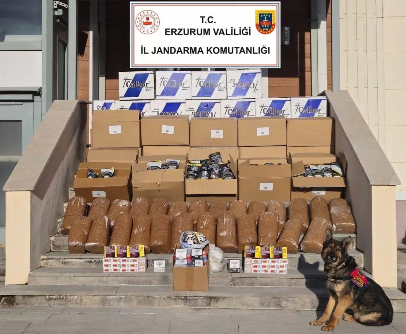 Erzurum’da Jandarma, Kaçakçılara Operasyonlarına Devam Ediyor.