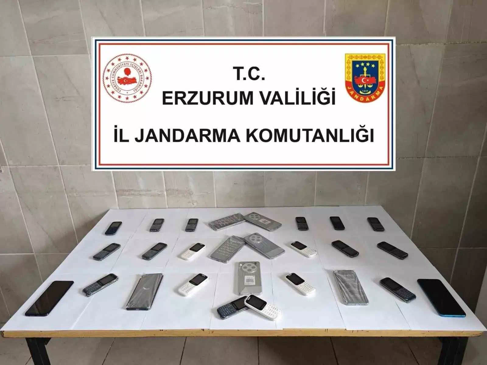 Erzurum’da Kaçakçılık Operasyonunda Ele Geçirilen Ürünlerin Değeri 480 Bin TL.