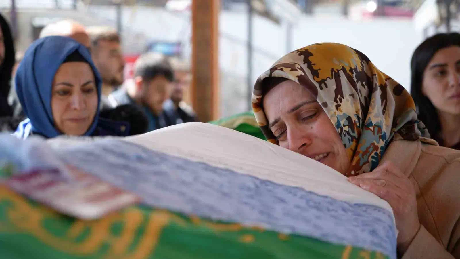 Erzurum’da kızı vahşice katledilen bir annenin feryadı