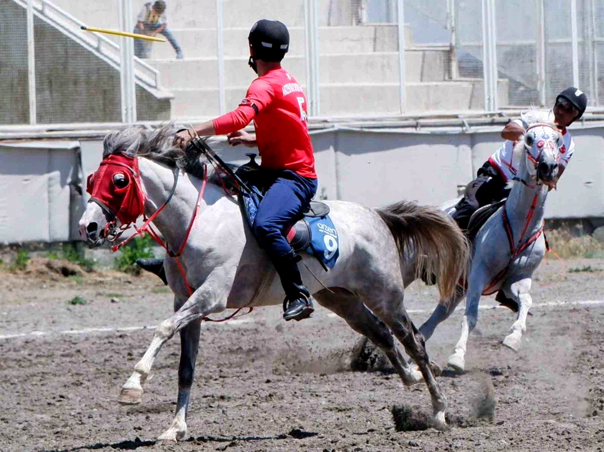 Erzurum’da nefes kesen cirit maçları