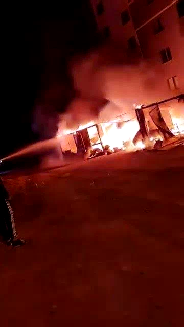 Erzurum’da şantiye alanında korkutan yangın