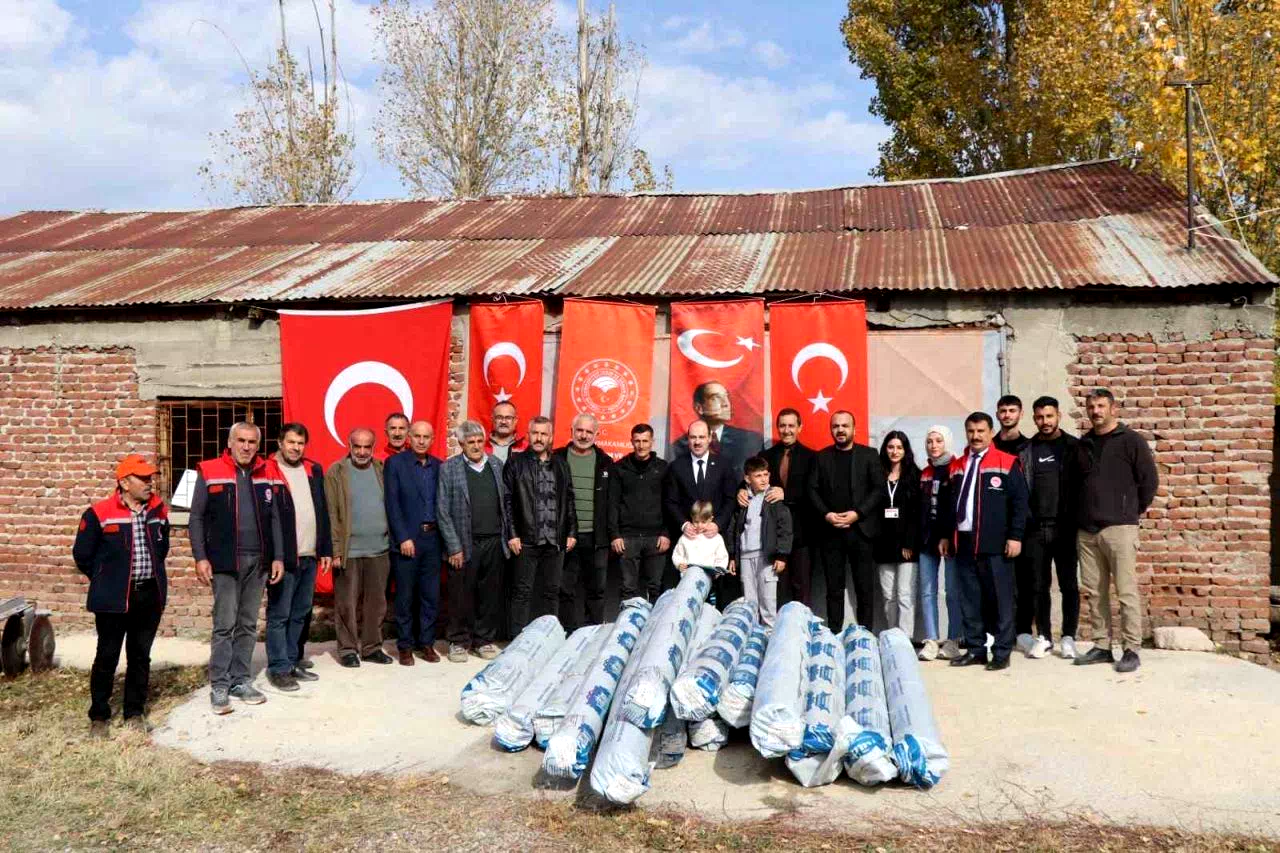 Erzurum’da seralar hibe desteğiyle yenilendi